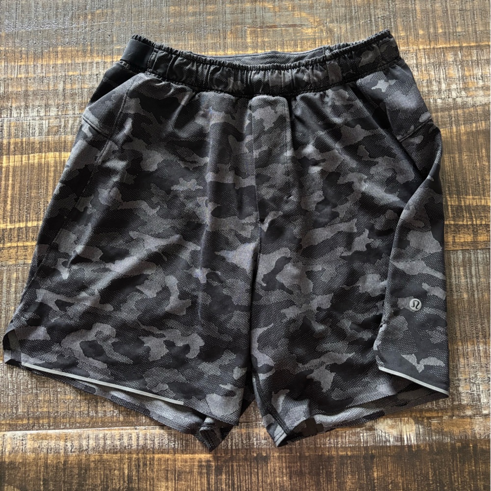 lululemon Athletica Black Camo Athletic Shorts